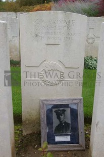 Doullens Communal Cemetery Extension No.1 - Affleck, David